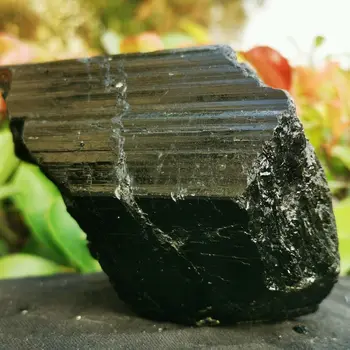 Natūralus Juodas Turmalinas Kristalų Šiurkštus Akmens Uolienų Mineralas Pavyzdys Gydymo Akmuo Namų Puošybai
